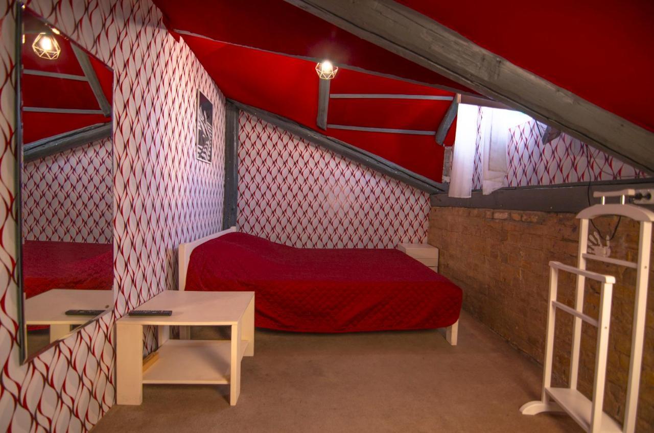 Lucky Hostel На Крещатике Kiev Buitenkant foto